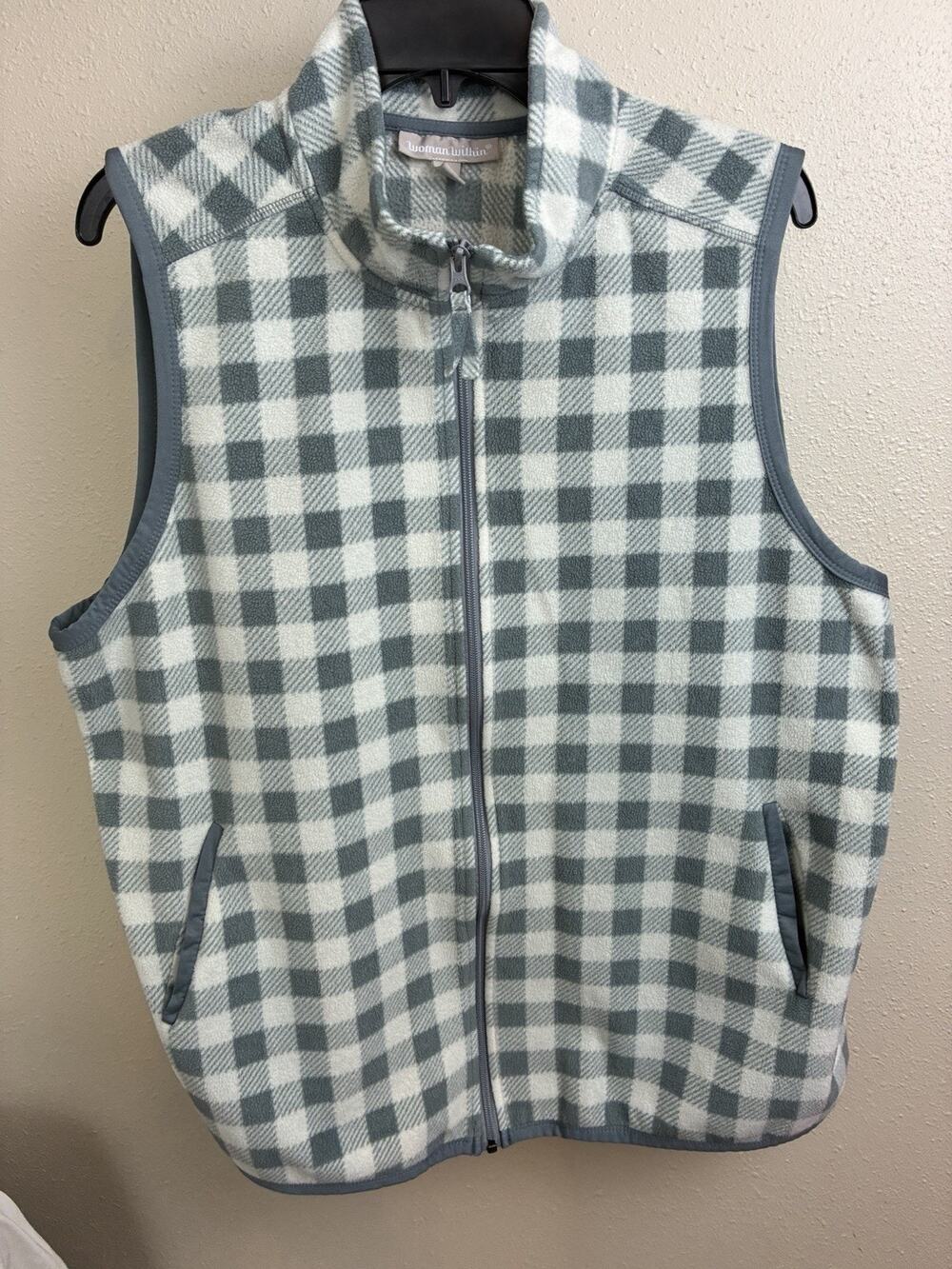 Woman Within Women’s Ivory And Gray Check Fleece Vest Size XL 22/24